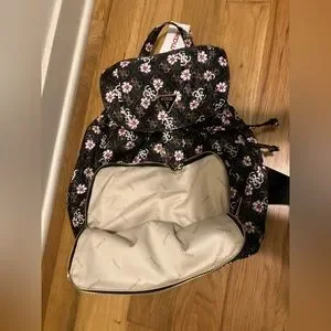 Guess | Bags | Brand New With Tags Nwt Guess Backpack Print 